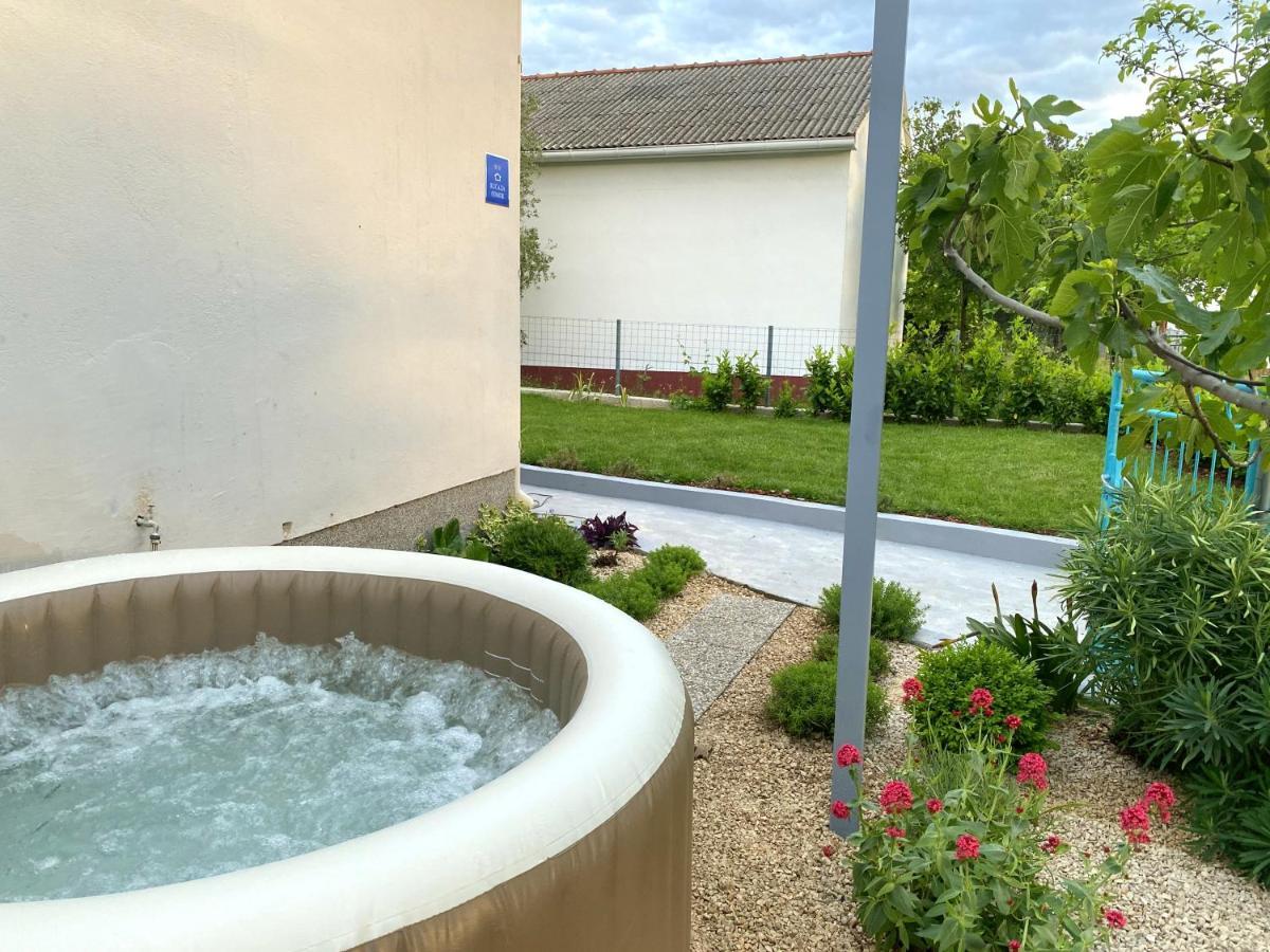 Seline Summer Home Exterior foto